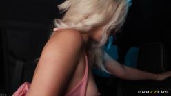 BrazzersExxtra.26.09.20.Gia.OhMy.Top.Trending.Story.Sluts.Are.In.XXX.1080p.MP4-WRB