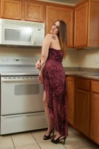 SuicideGirls com 12 03 01 RissaBella Kitchen Cleaning