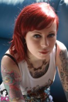 SuicideGirls com 12 03 30 Erae Ray Of Sunshine 