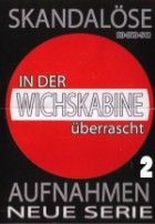 In der Wichskabine überrascht 2