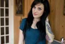 SuicideGirls - Emmalou Autumn Afternoon - 47 Pics